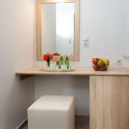 Sunshine Seaside Wing Hotel 4*